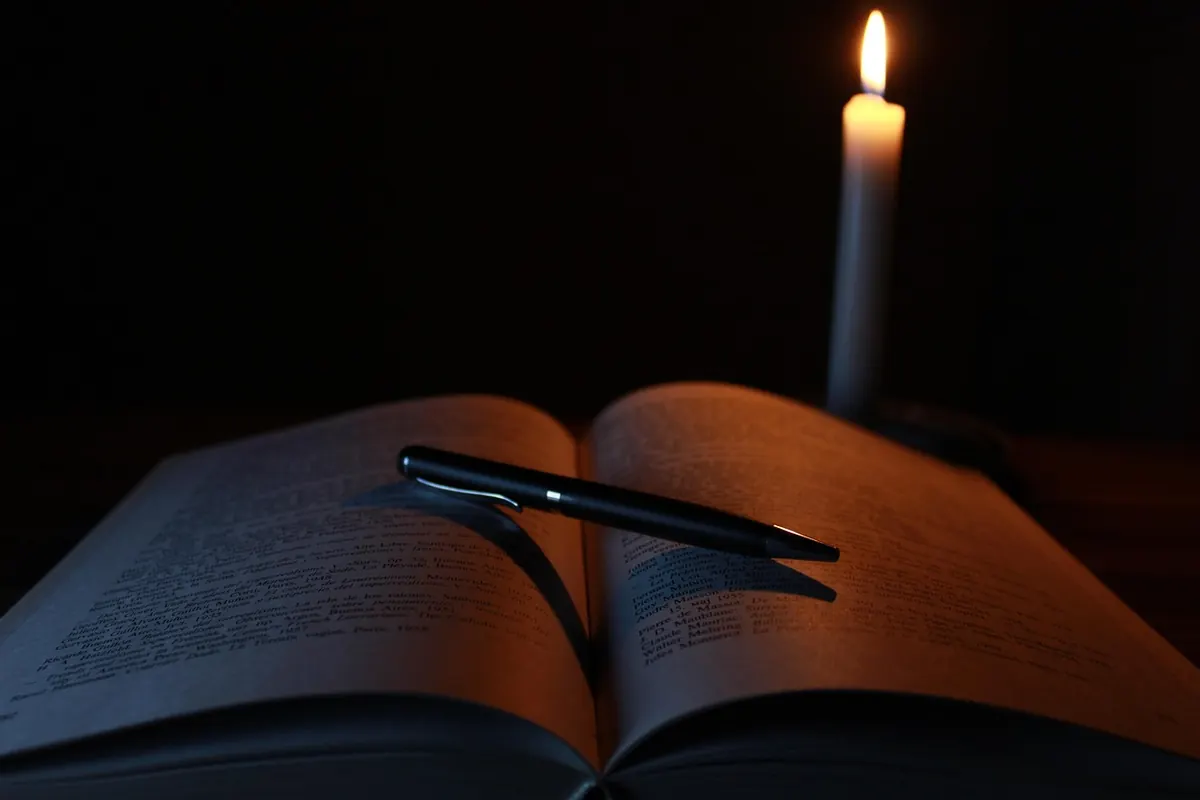 Show, Don't Tell: Common Mistakes New Fiction Writers Make and How to Fix Them